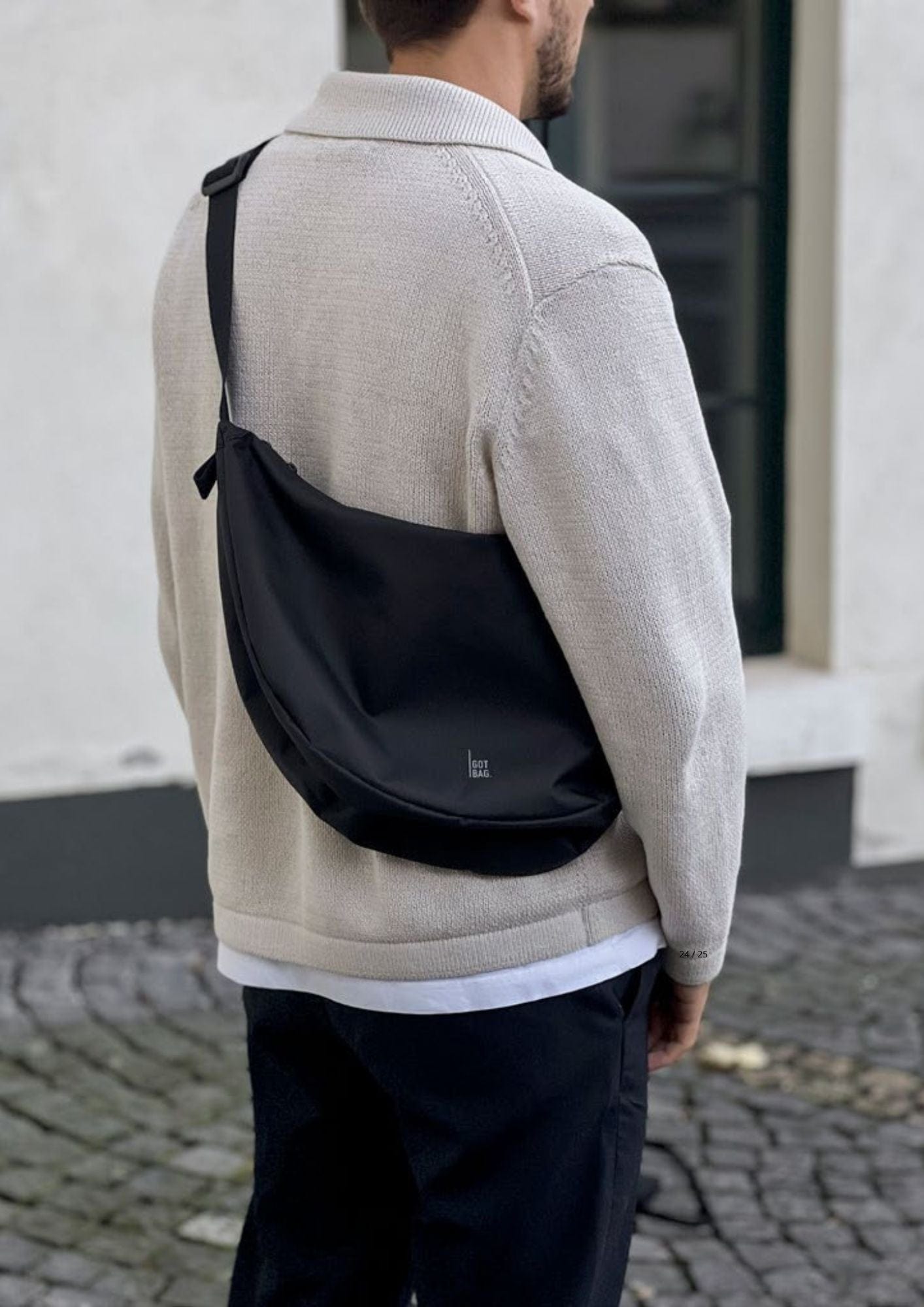 MOON BAG LARGE - BLACK